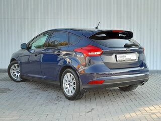 2016 Ford Focus III Рестайлинг, синий, 1299000 рублей, вид 3