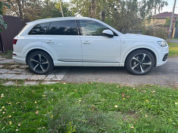 2017 Audi Q7 II (4M), белый, 3650000 рублей - вид 2