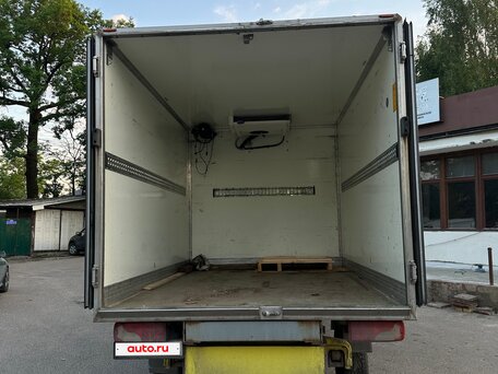 2013 Mercedes-Benz Sprinter, жёлтый, 1900000 рублей, вид 5