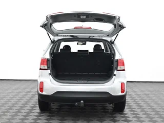 2017 Kia Sorento II Рестайлинг, серебристый, 1799000 рублей, вид 5
