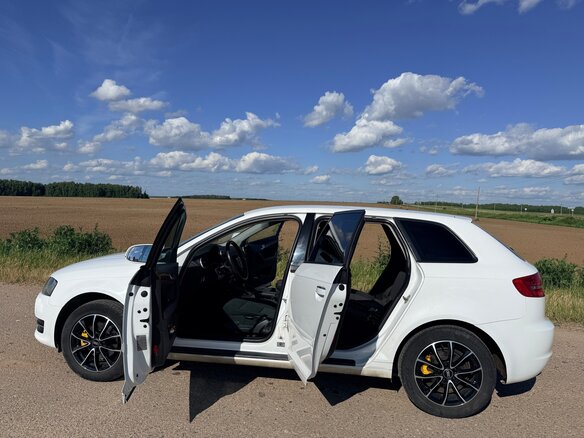 2012 Audi A3 II (8P) Рестайлинг 2, белый - вид 11