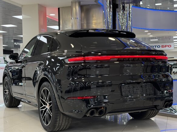 2026 Porsche Cayenne Coupé III Рестайлинг, чёрный, 17995000 рублей - вид 14
