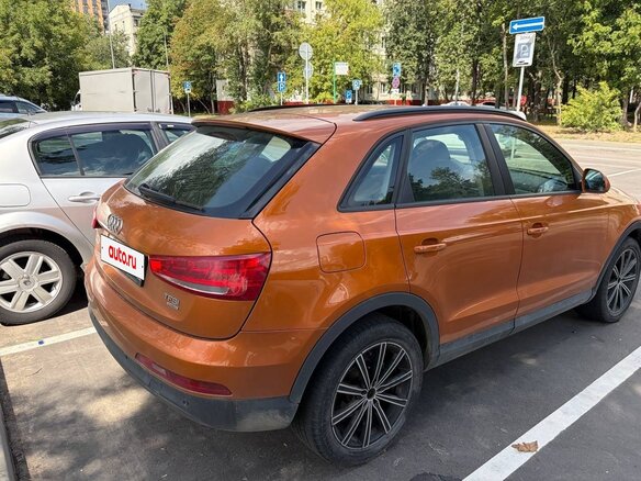 2012 Audi Q3 I (8U), оранжевый - вид 2