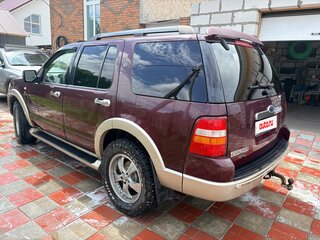 2006 Ford Explorer IV, красный, 1140000 рублей, вид 5