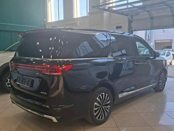 2026 JAC RF8, чёрный, 4875000 рублей - вид 4