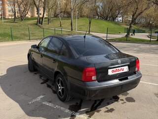2000 Volkswagen Passat B5, чёрный, 240000 рублей, вид 3