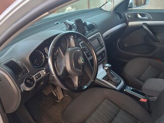 2011 Skoda Octavia II (A5) Рестайлинг, серебристый, 680000 рублей, вид 5