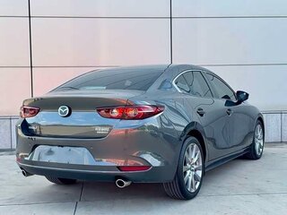 2023 Mazda 3 Axela IV (BP), серый, 1580000 рублей, вид 5