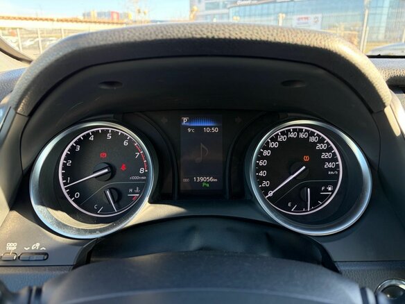 2021 Toyota Camry VIII (XV70), белый, 2790000 рублей - вид 14