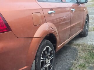 2007 Chevrolet Aveo I Рестайлинг, оранжевый, 177000 рублей, вид 4