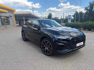 2021 Audi Q8 55 TFSI I (4M), чёрный, 6600000 рублей, вид 1
