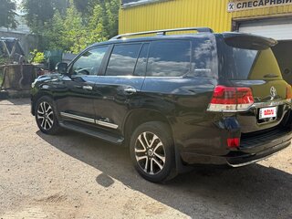 2016 Toyota Land Cruiser 200 Series Рестайлинг 2, чёрный, 4200000 рублей, вид 5