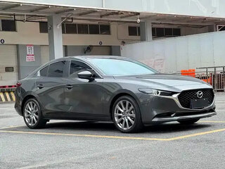 2022 Mazda 3 Axela IV (BP), серый, 1670300 рублей, вид 4