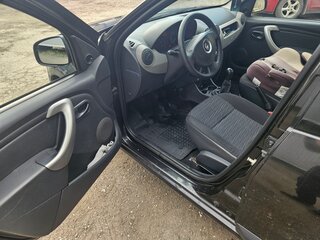 2011 Renault Sandero I, чёрный, 370000 рублей, вид 5