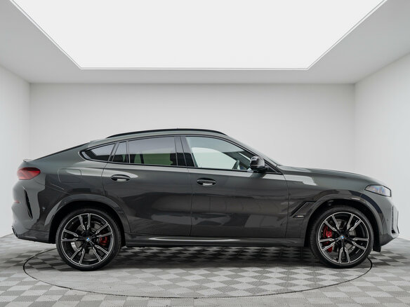 2026 BMW X6 M60i III (G06) Рестайлинг, серый, 19740000 рублей - вид 5