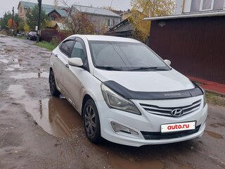 2015 Hyundai Solaris I Рестайлинг, белый, 490000 рублей, вид 1