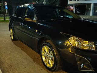 2012 Chevrolet Cruze I Рестайлинг, чёрный, 950000 рублей, вид 2