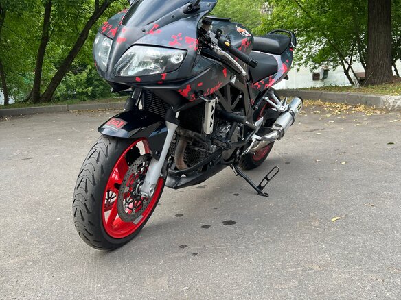 2005 Suzuki SV 1000, чёрный - вид 1