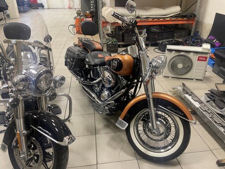 2008 Harley-Davidson Heritage, оранжевый, 1100000 рублей, вид 1