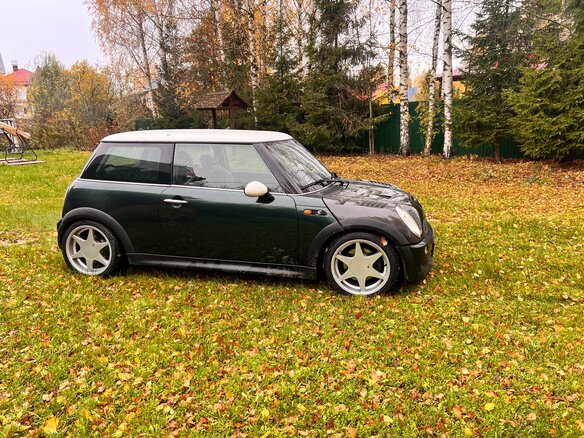 2003 Mini Hatch Cooper S I (R50), зелёный, 850000 рублей - вид 1