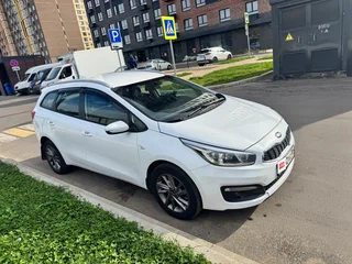 2018 Kia Ceed II Рестайлинг, белый, 890000 рублей, вид 3