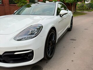 2023 Porsche Panamera II Рестайлинг, белый, 9350000 рублей, вид 4