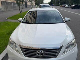 2014 Toyota Camry VII (XV50), белый, 1380000 рублей, вид 1