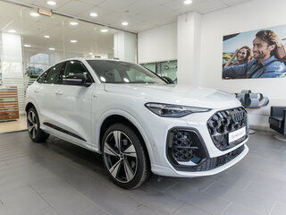 2025 Audi Q5 Sportback TFSI quattro S tronic II (GU), белый, 8550000 рублей, вид 3