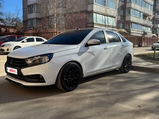 2020 Lada (ВАЗ) Vesta I, белый, 1300000 рублей, вид 2