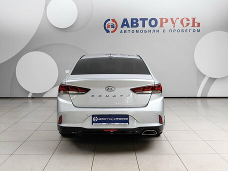 2019 Hyundai Sonata VII (LF) Рестайлинг, серебристый, 1499000 рублей, вид 4