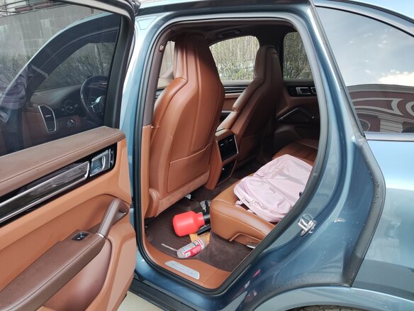 2019 Porsche Cayenne III, серый, 8150000 рублей - вид 18