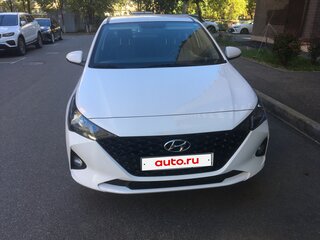 2021 Hyundai Solaris II Рестайлинг, белый, 1415000 рублей, вид 2