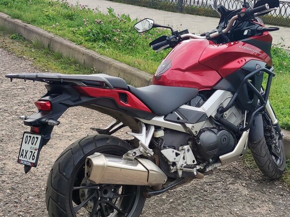 2017 Honda VFR 800X (Crossrunner), красный, 1234567 рублей - вид 18