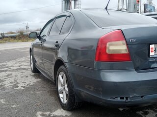 2011 Skoda Octavia II (A5) Рестайлинг, серый, 449999 рублей, вид 3