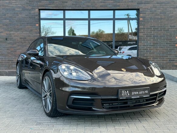 2017 Porsche Panamera 4 II, коричневый, 5250000 рублей - вид 5