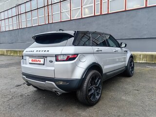 2017 Land Rover Range Rover Evoque I Рестайлинг, серебристый, 2750000 рублей, вид 5