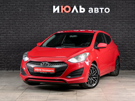 Hyundai i30 II