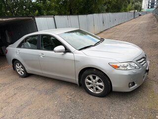 2009 Toyota Camry VI (XV40) Рестайлинг, серебристый, 2000000 рублей, вид 3
