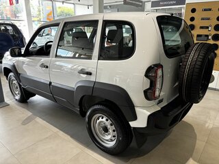 2026 Lada (ВАЗ) Niva Travel I Рестайлинг, белый, 1528000 рублей, вид 4