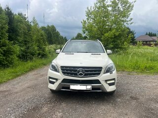 2014 Mercedes-Benz M-Класс 350 CDI III (W166), белый, 3200000 рублей, вид 2