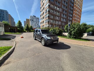 2011 Nissan Pathfinder III Рестайлинг, серый, 1550000 рублей, вид 2