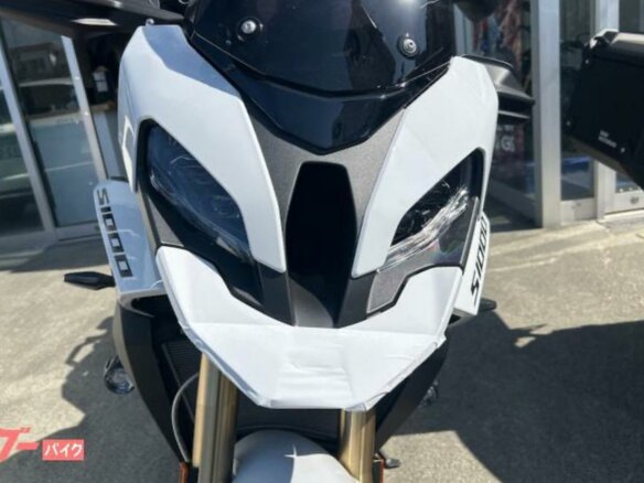 2025 BMW S 1000 XR, белый, 3170000 рублей - вид 2