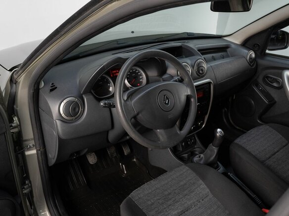 2014 Renault Duster I, бежевый, 780000 рублей - вид 8