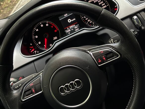2014 Audi A4 IV (B8) Рестайлинг, белый, 1950000 рублей - вид 11