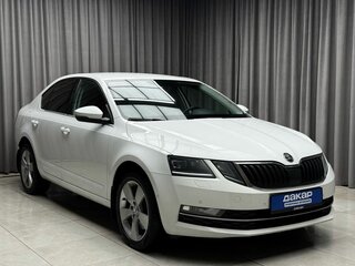 2019 Skoda Octavia III (A7) Рестайлинг, белый, 2229000 рублей, вид 3