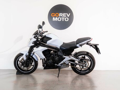2012 Kawasaki ER-6N, белый, 480000 рублей, вид 2