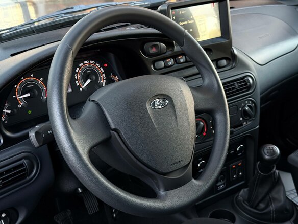 2026 Lada (ВАЗ) Niva Travel I Рестайлинг, коричневый, 1737000 рублей - вид 17