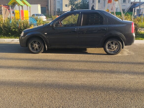 2008 Renault Logan I, серый, 355000 рублей - вид 3