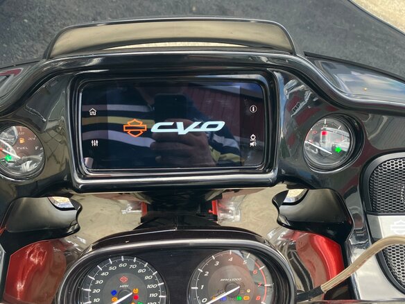 2021 Harley-Davidson CVO Road Glide, красный, 2400000 рублей - вид 7