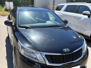 2014 Kia Rio III, чёрный, 950000 рублей, вид 1